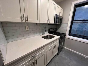 55 E 196th St in Bronx, NY - Building Photo - Building Photo