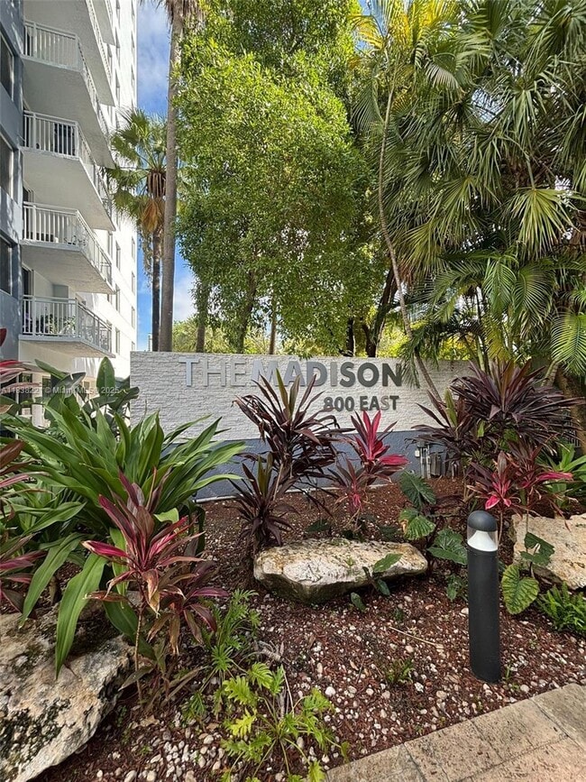 property at 800 N Miami Ave