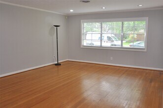 4030 Dumbarton St in Houston, TX - Building Photo - Building Photo