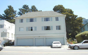 2400 Park Blvd in Oakland, CA - Building Photo - Building Photo