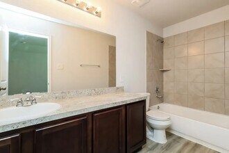 2700 Madison Ct in Conroe, TX - Building Photo - Building Photo