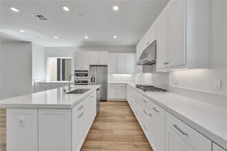 129 Biome in Irvine, CA - Building Photo - Building Photo