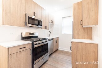 6211 N Glenwood Ave in Chicago, IL - Building Photo - Building Photo