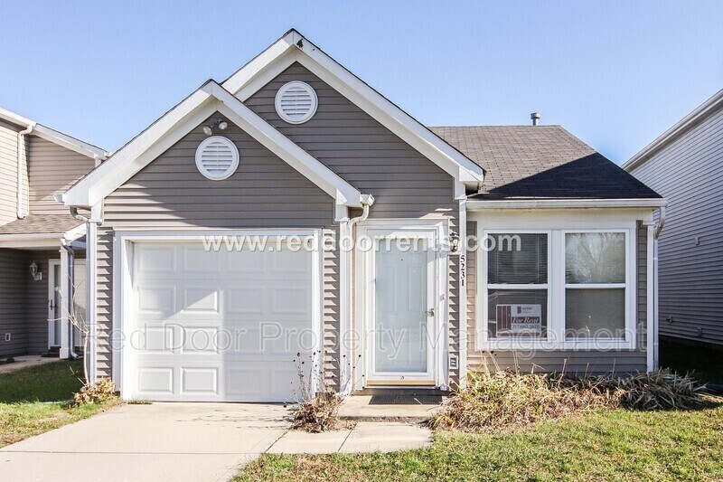 5231 Austral Dr in Indianapolis, IN - Building Photo
