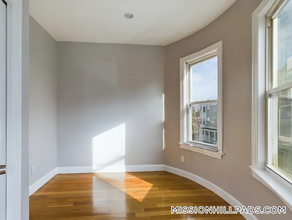 39 Calumet St in Boston, MA - Building Photo - Building Photo
