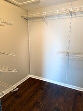 4283 Parkview Ct, Unit 4283 in Stone Mountain, GA - Foto de edificio - Building Photo