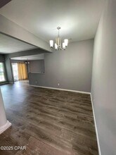 245 Woodlawn Ct in Panama City Beach, FL - Foto de edificio - Building Photo