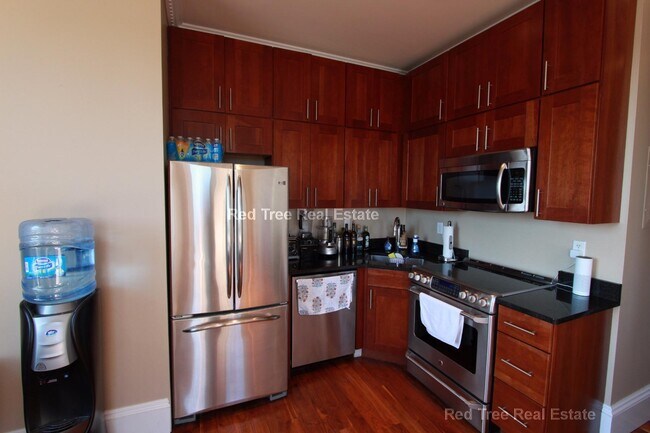 483 Beacon St, Unit 1
