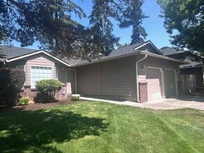 15902 NE 82nd St in Vancouver, WA - Building Photo - Building Photo