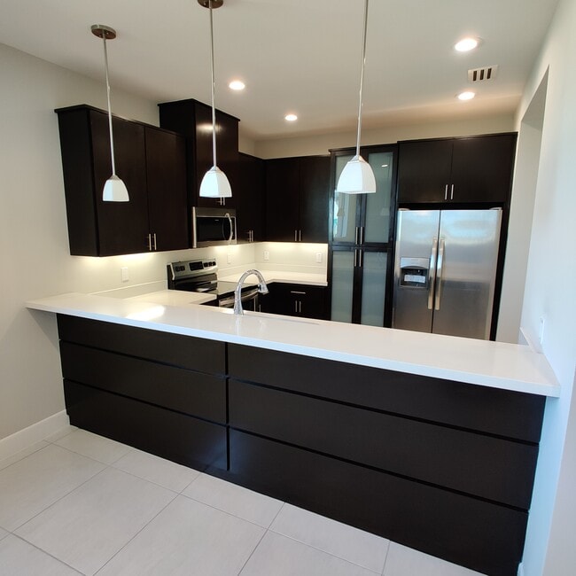 9368 N 15th St in McAllen, TX - Building Photo - Building Photo