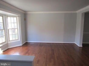 6310 Gun Cap Ct in Centreville, VA - Building Photo - Building Photo