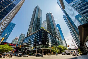 55-1755 Bremner Blvd in Toronto, ON - Building Photo