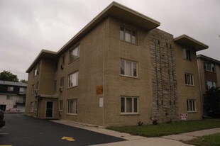 10036 S Pulaski Rd Apartments