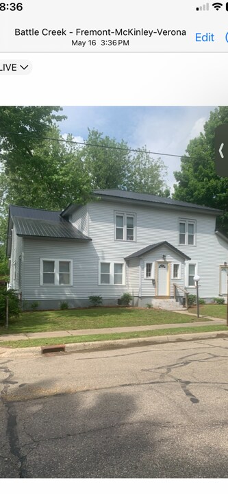 25 Sherman Rd in Battle Creek, MI - Building Photo