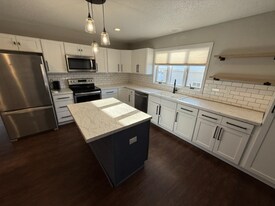 1511 2nd Ave N in Grand Forks, ND - Building Photo