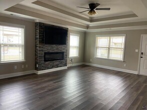 315 Lasso Drive in Warner Robins, GA - Foto de edificio - Building Photo