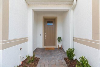 18676 Noble Caspian Dr in Lutz, FL - Building Photo - Building Photo