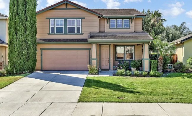 property at 378 Violet Pl