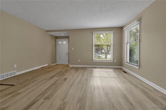 16 Hubbardston Pl in Buffalo, NY - Building Photo - Building Photo