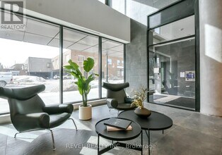 39 Mary St in Barrie, ON - Building Photo - Building Photo