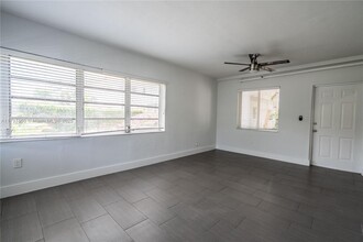 8300 Abbott Ave in Miami Beach, FL - Building Photo - Building Photo