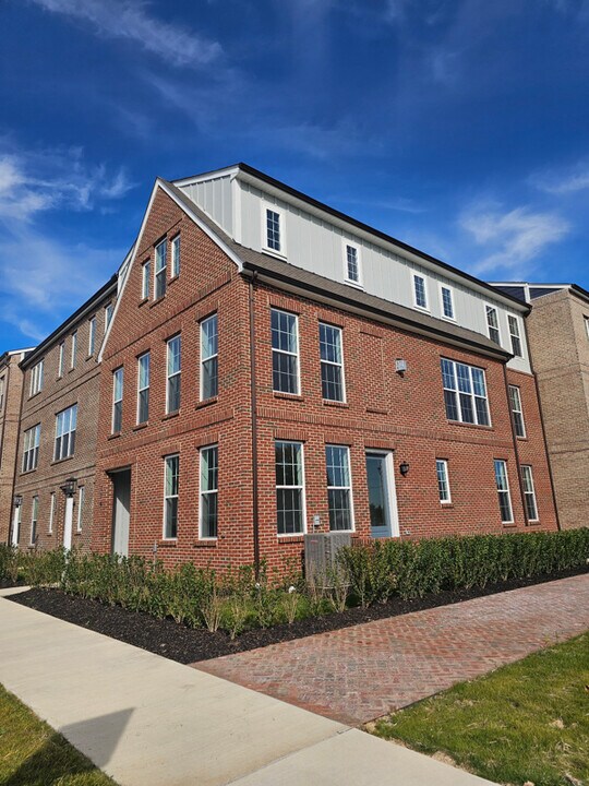 114 Main St in Cranberry Township, PA - Building Photo