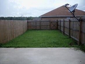 1534 Montagne St, Unit D in New Iberia, LA - Building Photo - Building Photo