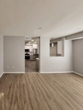 5736 S King Dr, Unit 5736 in Chicago, IL - Building Photo - Building Photo