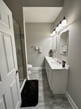 4155 Graceland Ave, Unit Main House in Indianapolis, IN - Building Photo - Building Photo