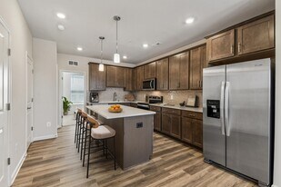 Pax Place at Cascades in Sterling, VA - Building Photo