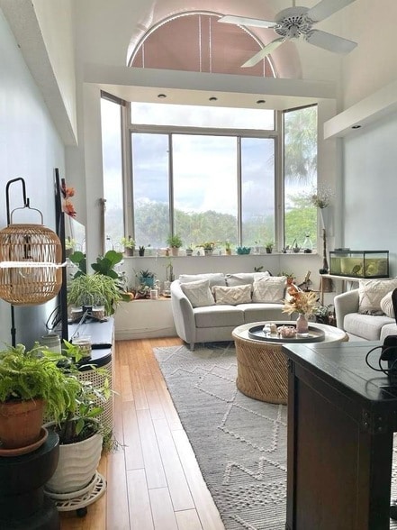 15525 Miami Lakeway N, Unit 207 in Miami Lakes, FL - Building Photo - Building Photo