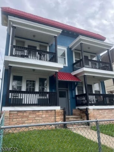 property at 27 Kling St