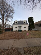 1517 32nd St in Rock Island, IL - Building Photo - Building Photo