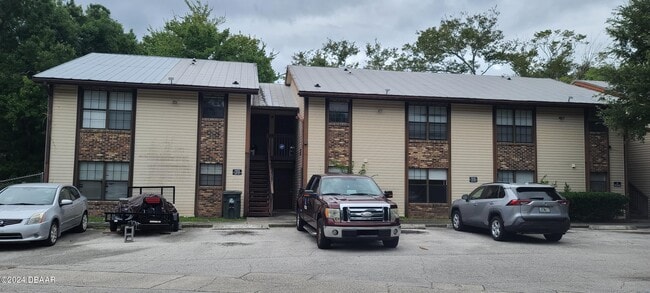 property at 1030 4th St