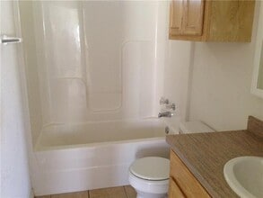 136 Nolan St in Tye, TX - Building Photo - Building Photo