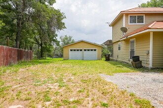 24306 Romin Dr in San Antonio, TX - Building Photo - Building Photo