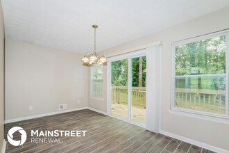 3355 Luxembourg Cir in Decatur, GA - Building Photo - Building Photo
