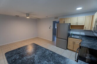 1305 NE 16th Terrace in Fort Lauderdale, FL - Building Photo - Building Photo
