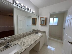 20423 NW 15th Ave in Miami, FL - Building Photo - Building Photo