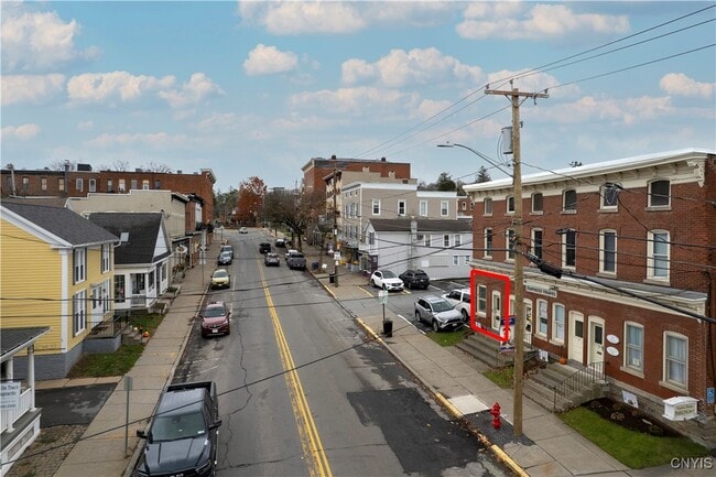 25 College St in Clinton, NY - Building Photo - Building Photo