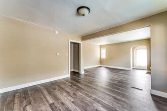 628 N Broadview Ave in Wichita, KS - Building Photo - Building Photo