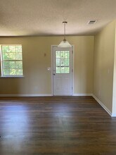 825 Kiln Ln in Hinesville, GA - Building Photo - Building Photo