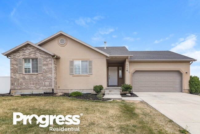 property at 1116 Mustang Ln