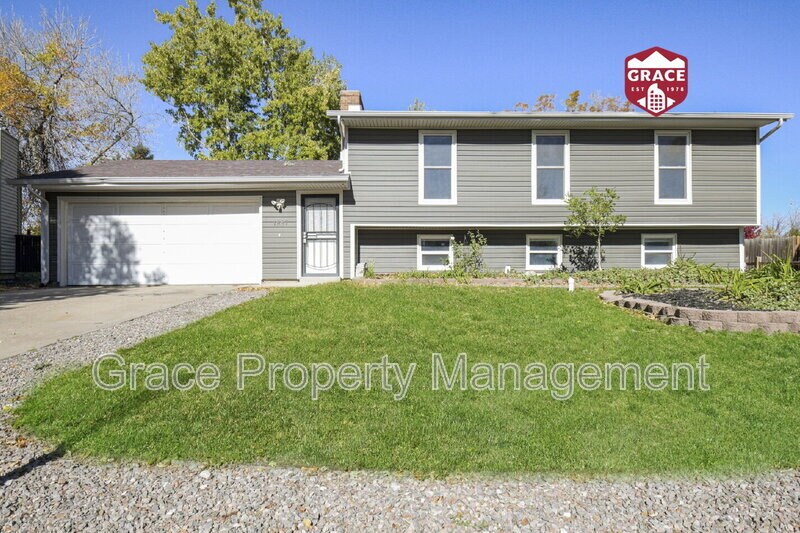 1557 S Salida Way in Aurora, CO - Building Photo