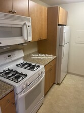 2261 Washington St, Unit 1 in Newton, MA - Building Photo - Building Photo
