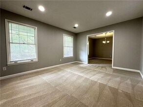 3559 Ulster Ln NE in Marietta, GA - Building Photo - Building Photo