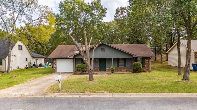 property at 19 Oak Forest Dr