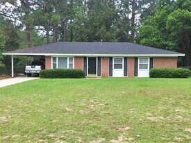 101 Pound Dr in Statesboro, GA - Building Photo