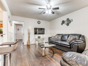 900 Borum Pl in Oklahoma City, OK - Building Photo - Building Photo