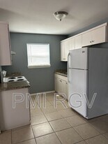 Avalon Garden Homes in Edinburg, TX - Building Photo